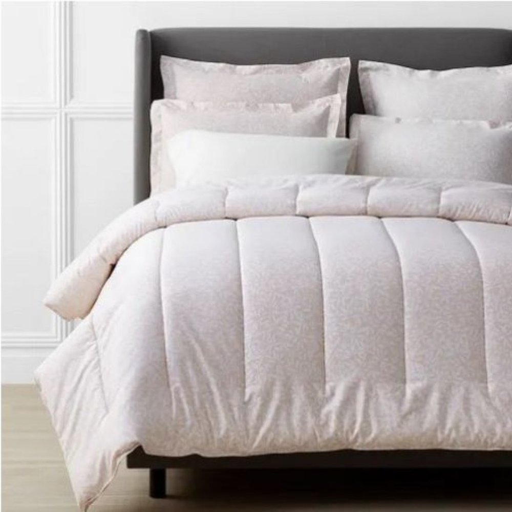 The Company Store Legends Hotel Stencil Leaf Botanical Sateen Comforter